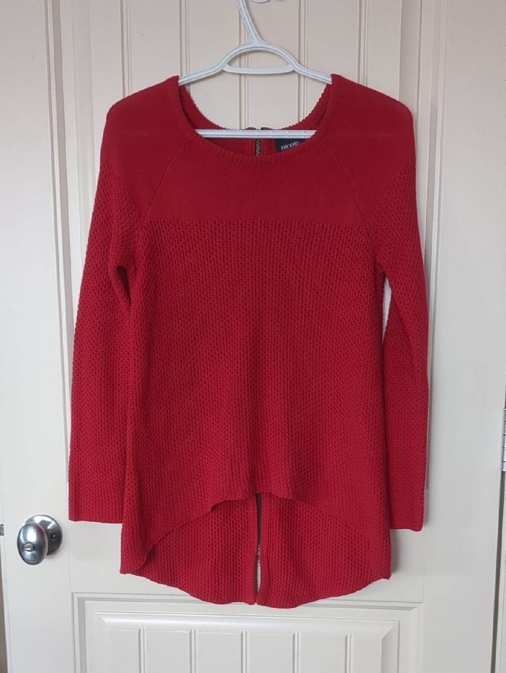Nicole Miller Red Textured Knit Crewneck Sweater with Back Zip